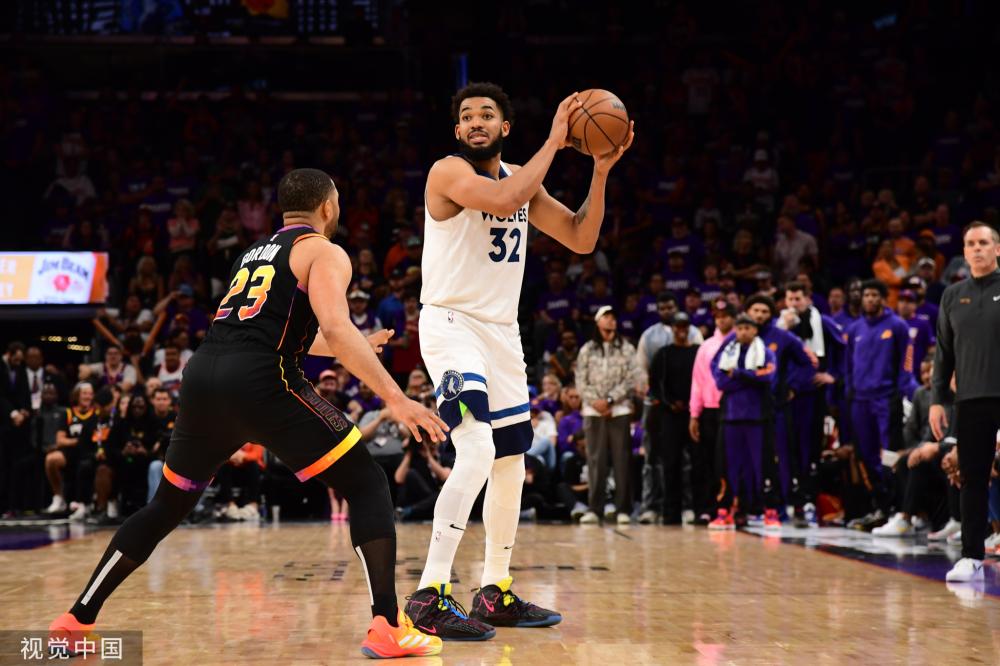 他的未来牵 他的未来牵