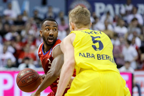 职业生涯的 职业生涯的